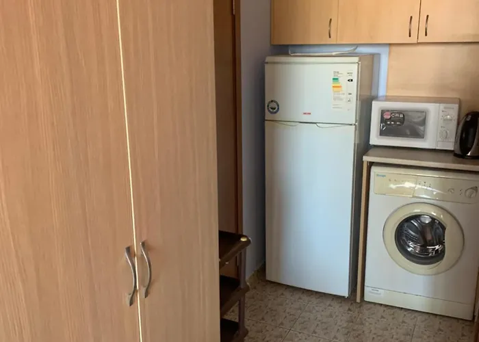 アパート уютные с бассейном у моря в г.